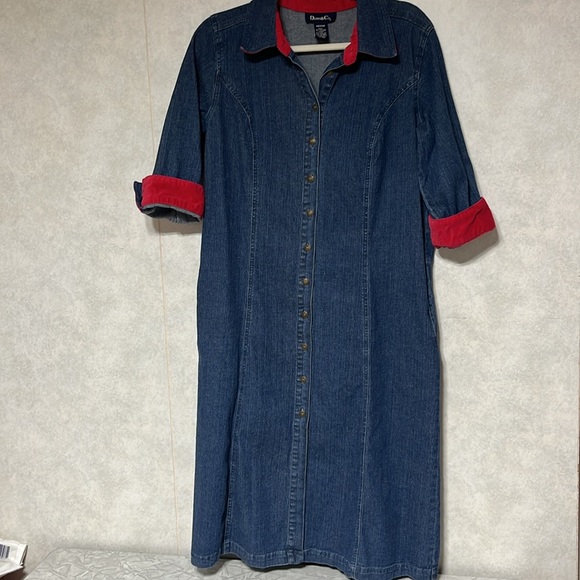 Vtg Denim 3/4 sleeve button up dress/duster size medium red corduroy cuffs - Picture 1 of 12